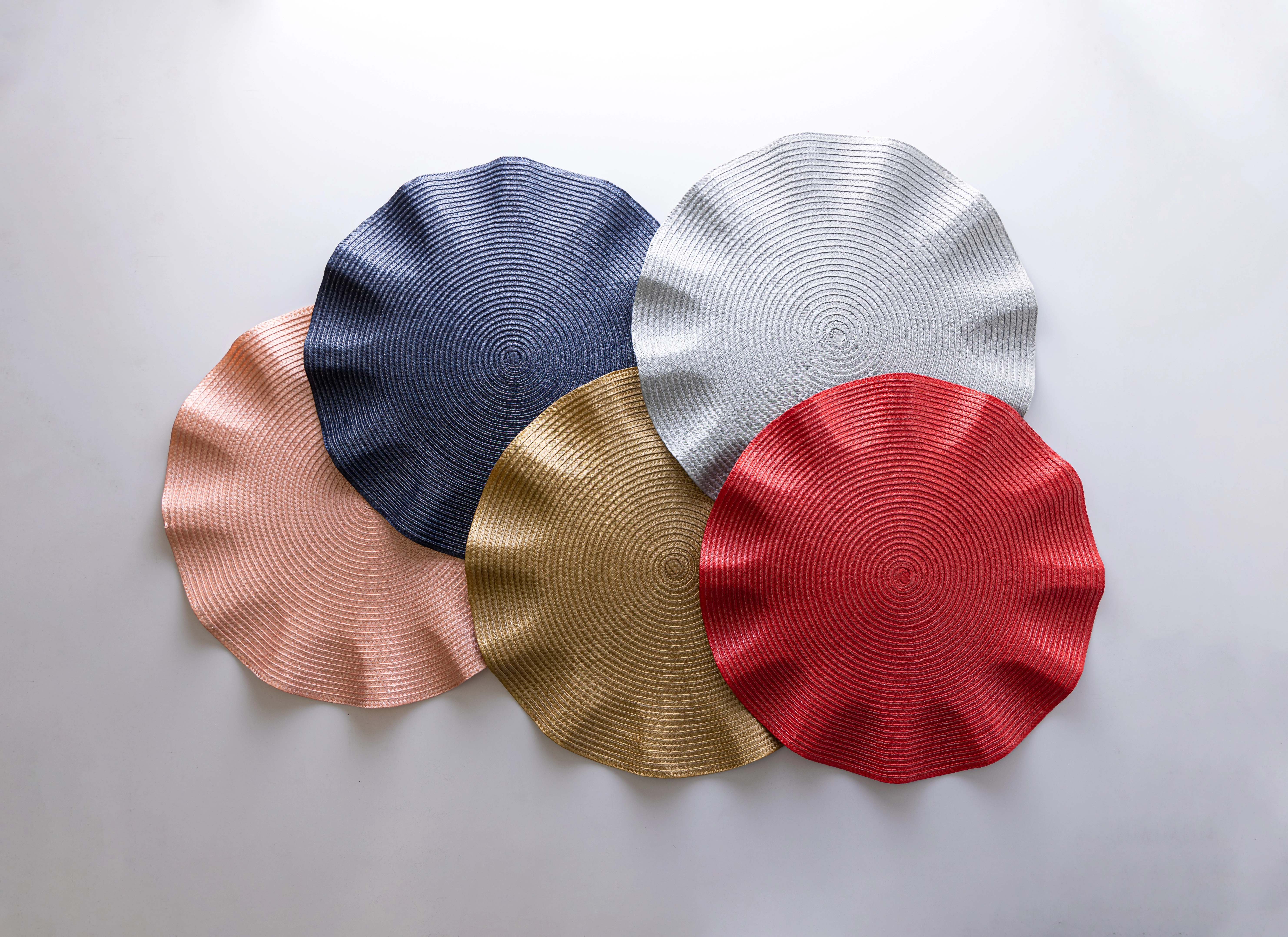 Lugar Americano De Plastico Babado Rosa 38cm
