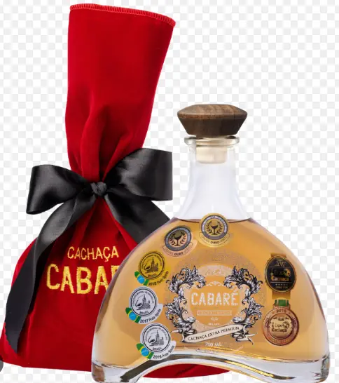 Cachaça Extra Cabaré Premium Garrafa 700ml