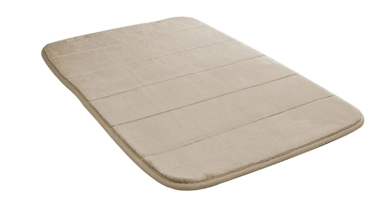 Tapete De Poliester Com Antiderrapante Para Banheiro Bege 60cm X 40cm