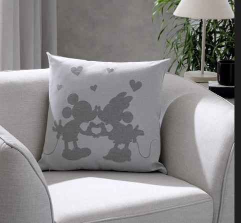 Capa Almofada Jacquard Mickey Minnie Passion 45x45cm 1023.1466 Bella Janela