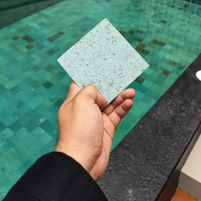 Amostra - Pedra Hijau Lisa Verde 10x10x1cm