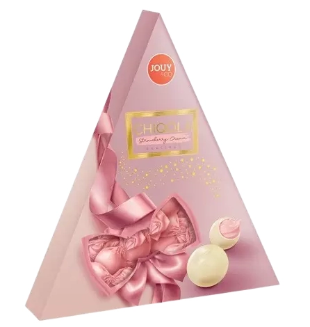 Bombom Triangulo Chocolate Branco Creme De Morango 110g