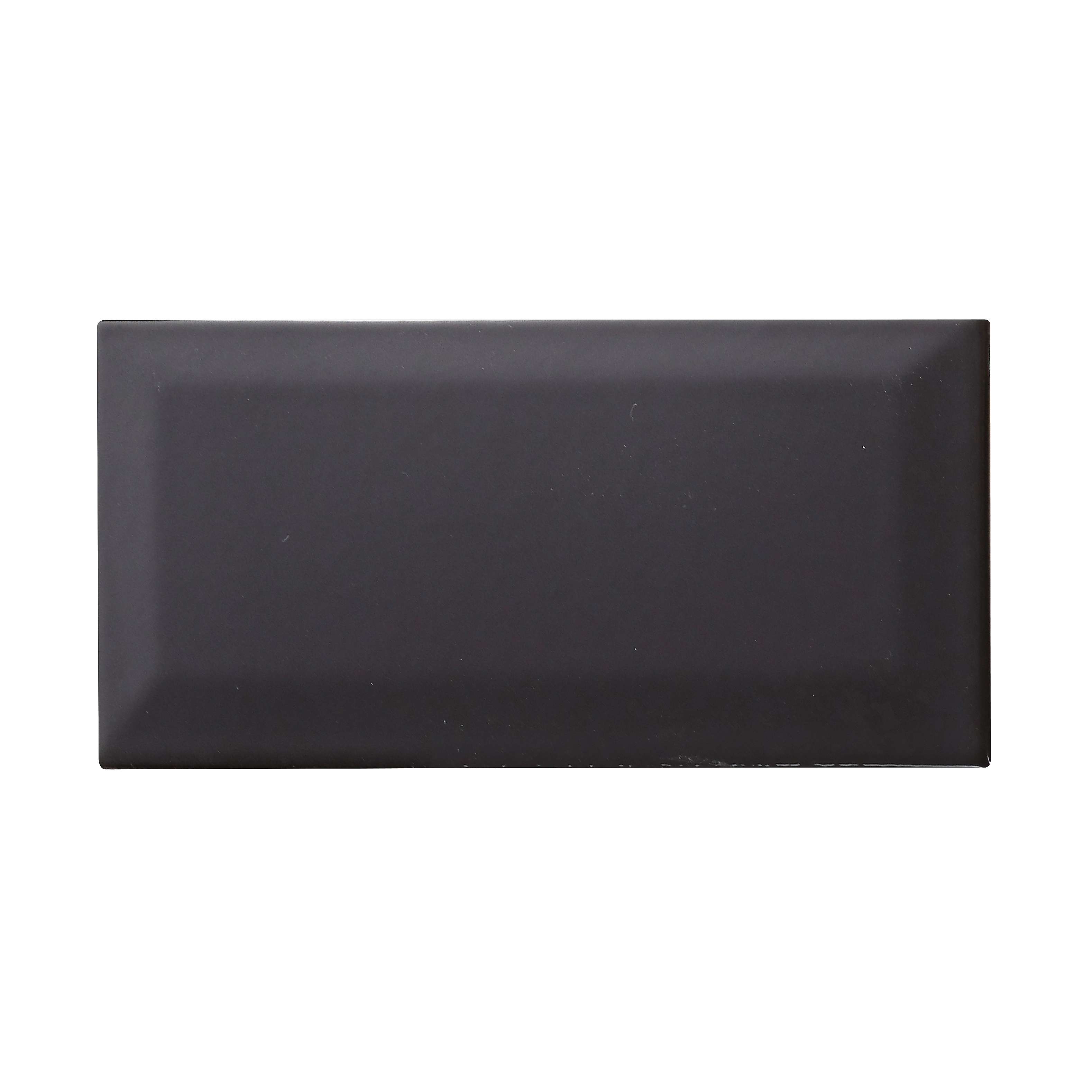 Revestimento de Parede Interno Relevo Brilhante 10x20cm Borda Arredondada Preto Artens