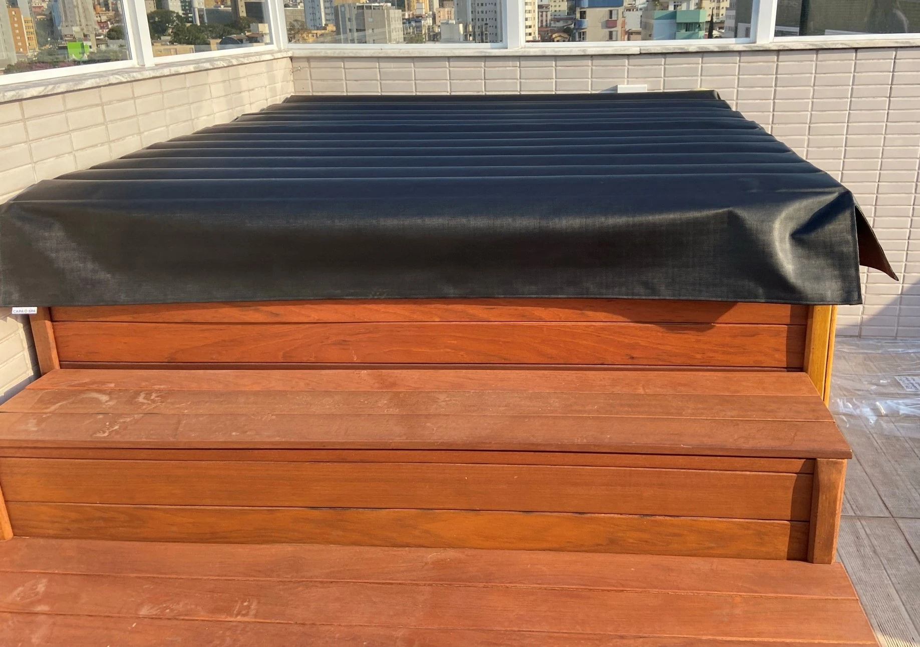 Capa Térmica para SPA Quadrado Flower 180x180cm Preto Capa Spa