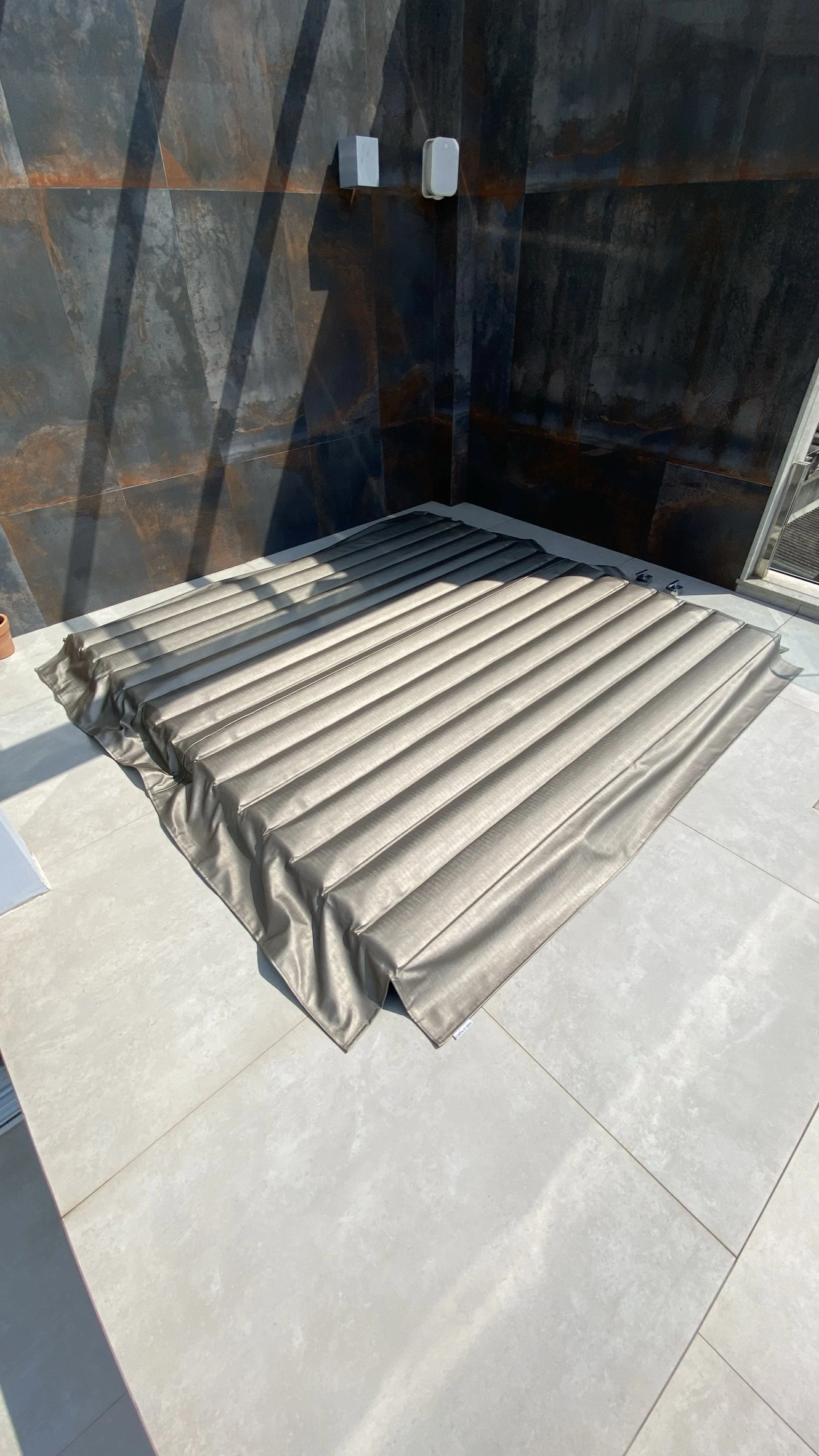 Capa Térmica para SPA Quadrado Flower 180x180cm Fendi Capa Spa