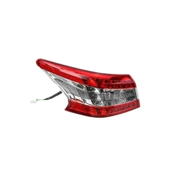 Lanterna Traseira NISSAN SENTRA Lado Esquerdo com Led Canto - RUFATO 31277