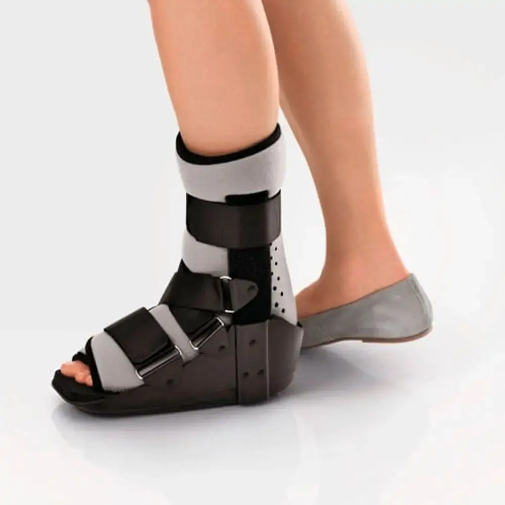 Bota Imobilizadora Actimove Walker Standard Low Curta - BSN Medical - G