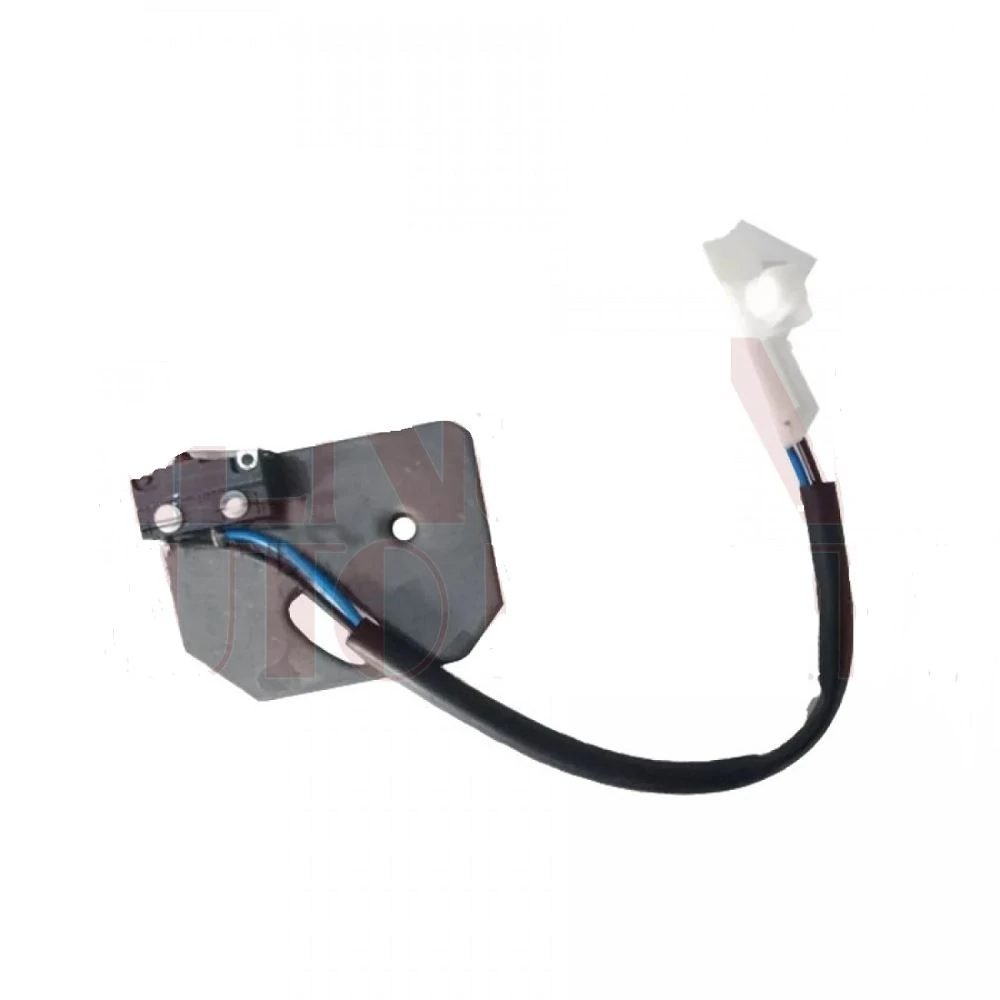 Interruptor do Pedal de Embreagem - FIAT 46784314