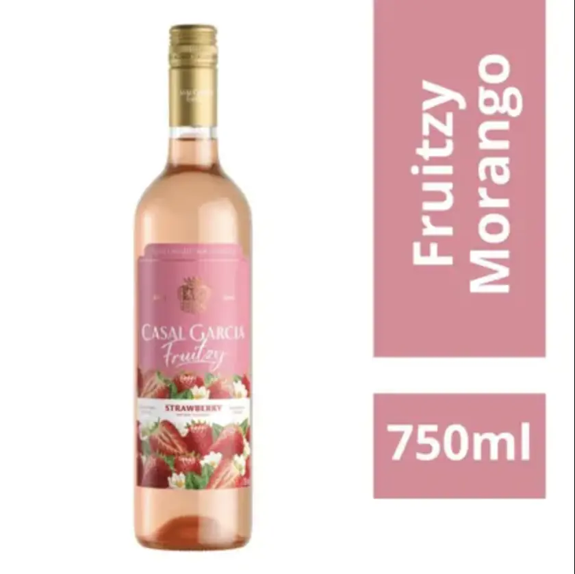Bebida Alcoólica Gaseificada Strawberry Casal Garcia Fruitzy Garrafa 750ml