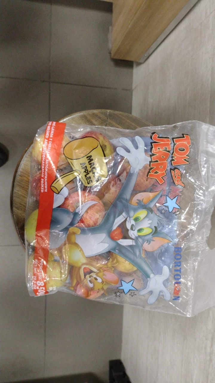 Maca Personagens 850g