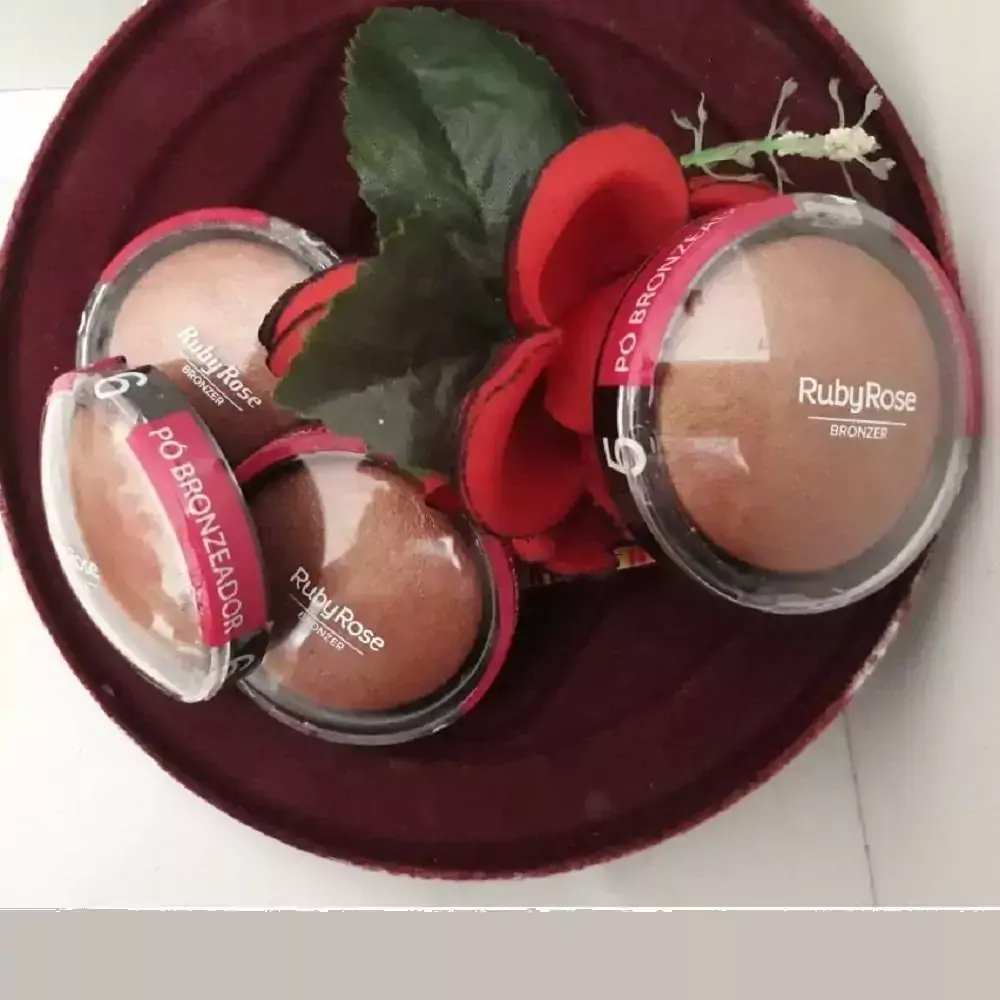 Pó Bronzeador Ruby Rose