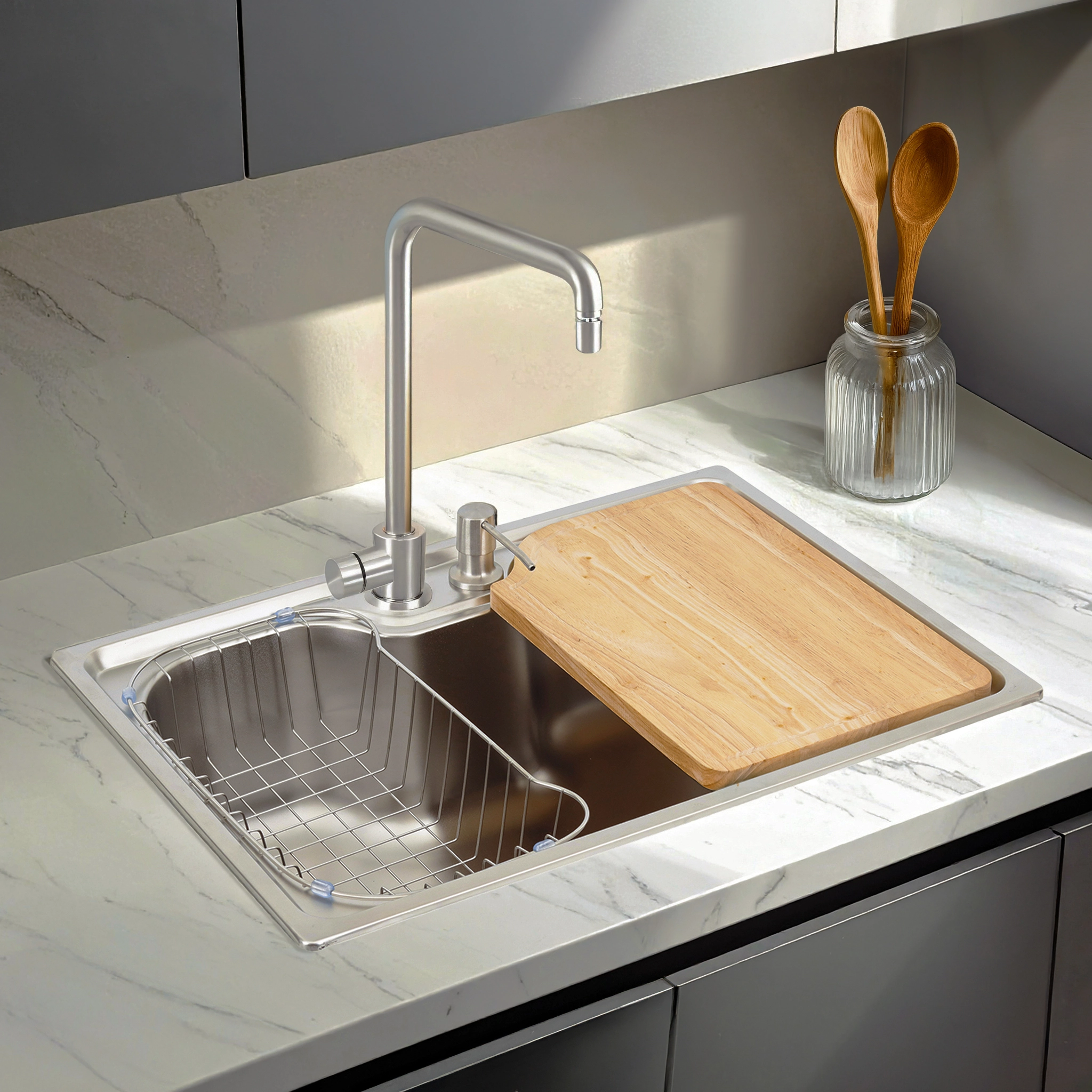 Cuba para Cozinha Gourmet Sobrepor Inox 201 60x42x20cm 0,7mm 4.1/2" com Tábua Cesto e Dosador de Sabão Casablanca