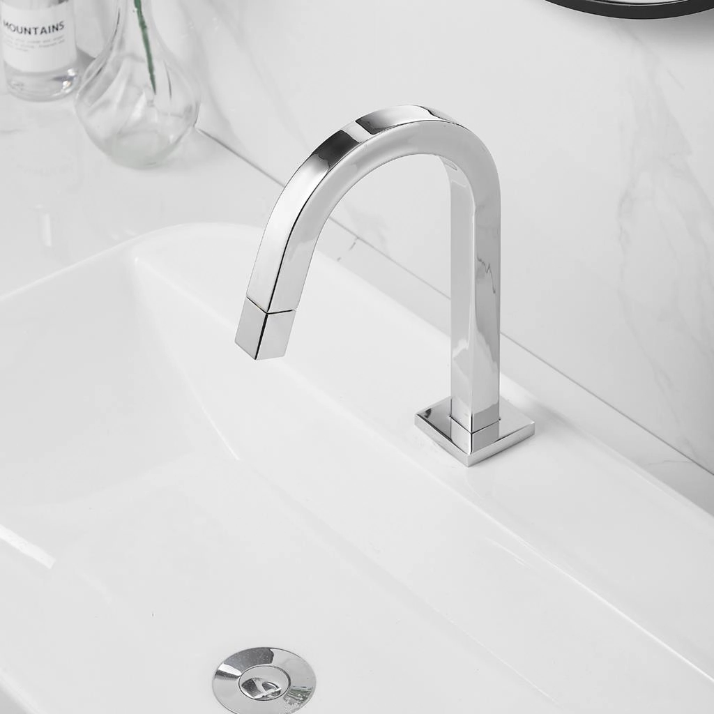 Torneira Água Fria Pia Bancada Casa Metal Cromado Desq306c