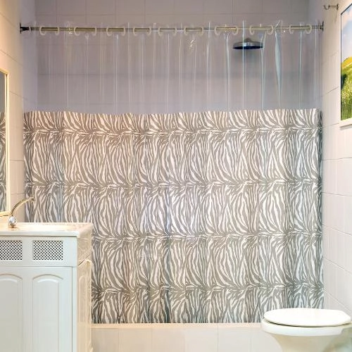 Cortina Box Pvc Ilhós Cristal Estampada Zebra Branca 2,00 X 1,40 Marka Textil