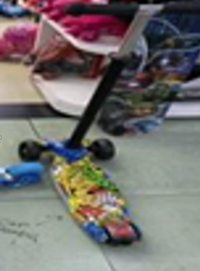 Patinete Luz 70x54x21cm B665 Banana Toys