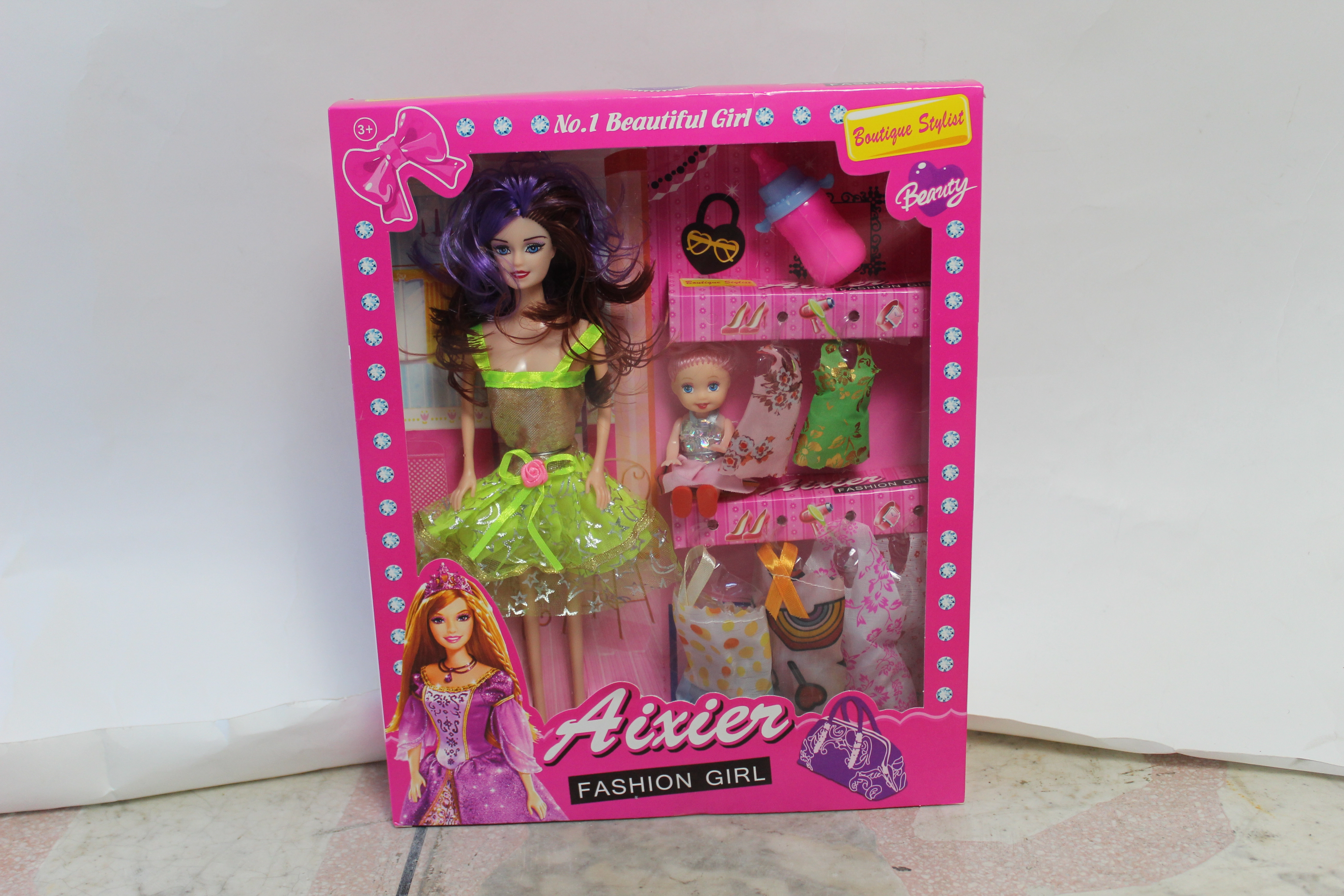 Boneca B11 52 Banana Toys
