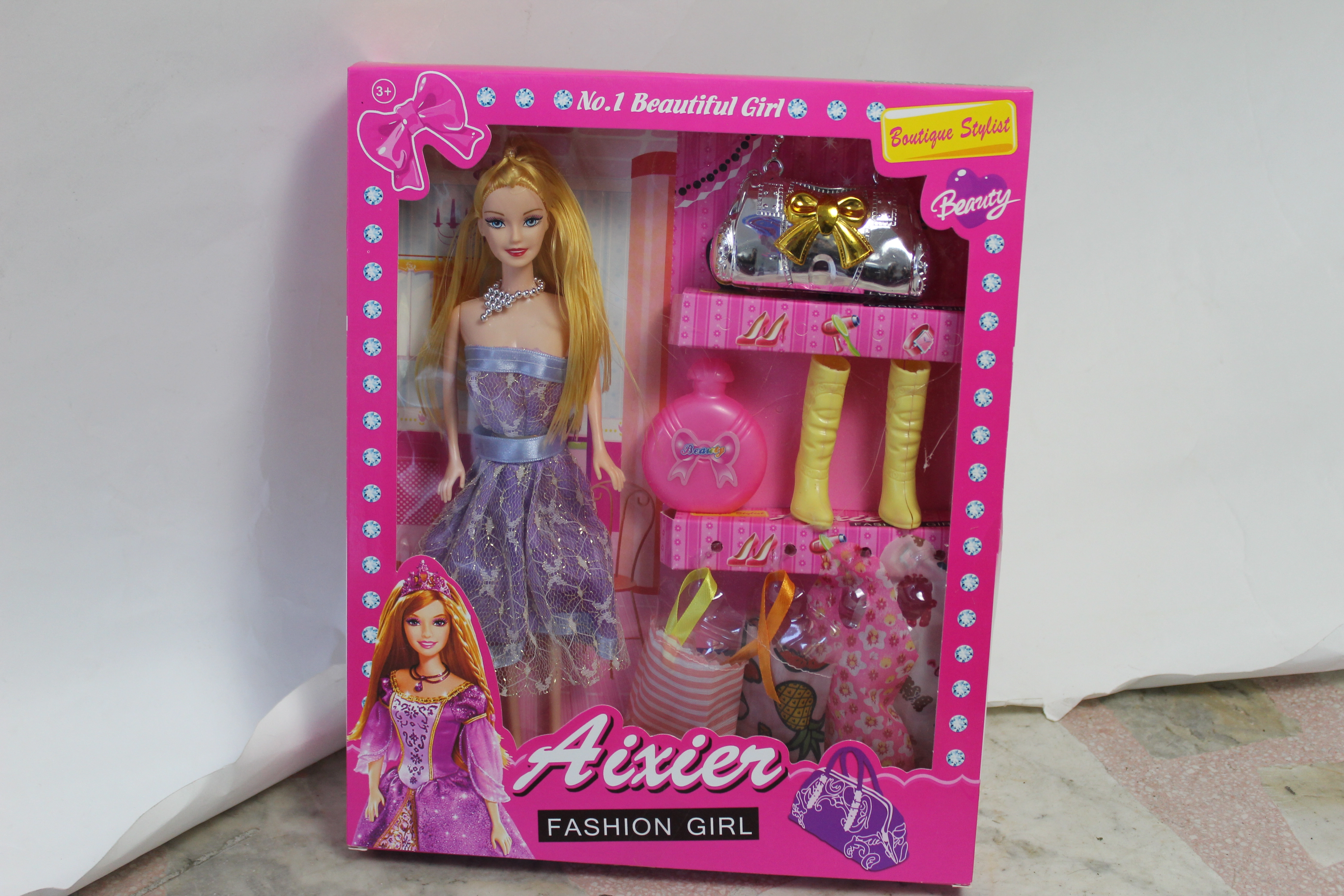 Boneca B11 53 Banana Toys