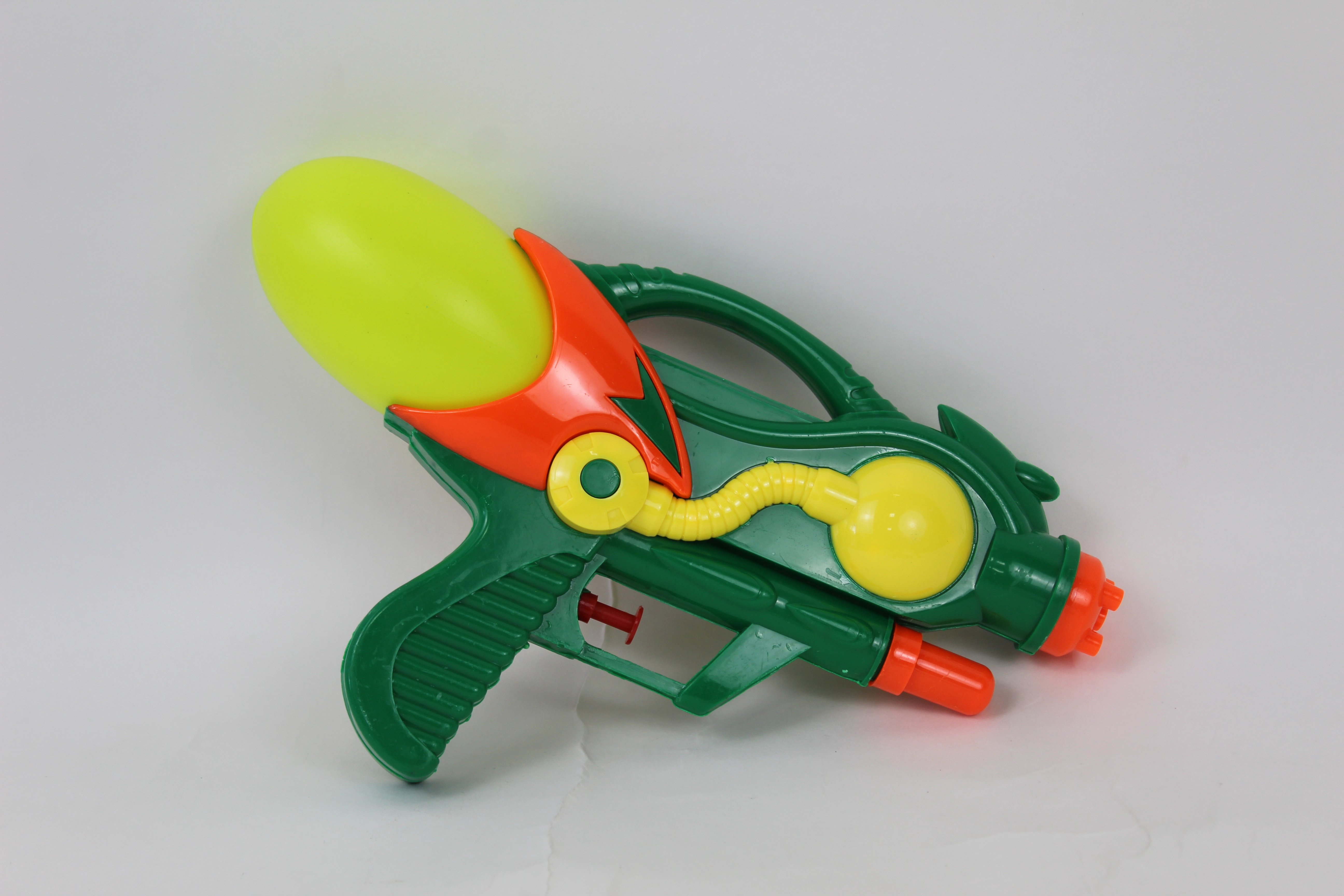 Lanca Agua B380 17 Banana Toys