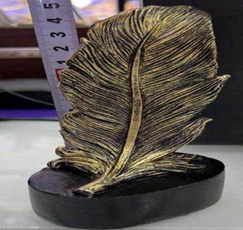 Escultura Folha Resina 14.8cm Nmp442 Banana Toys