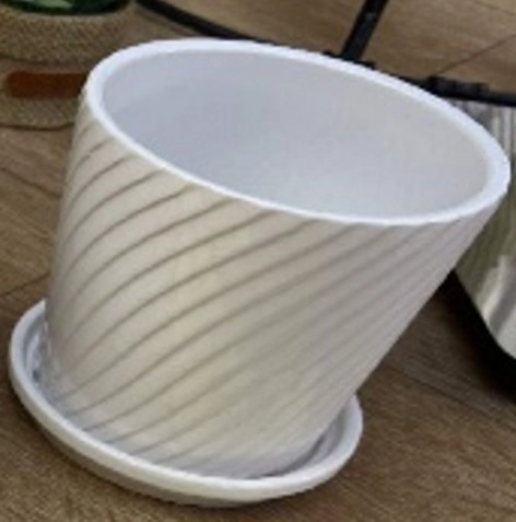 Vaso Ceramica Branco 10.5x11cm Nmp118 Banana Toys