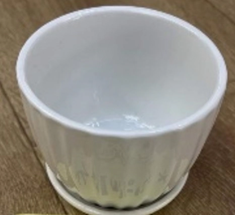 Vaso Ceramica Branco 7cm Nmp125 Banana Toys