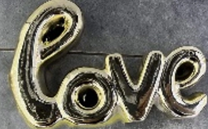 Enfeite Love Ceramica Galvanizada 16x10cm Nmp079 Banana Toys