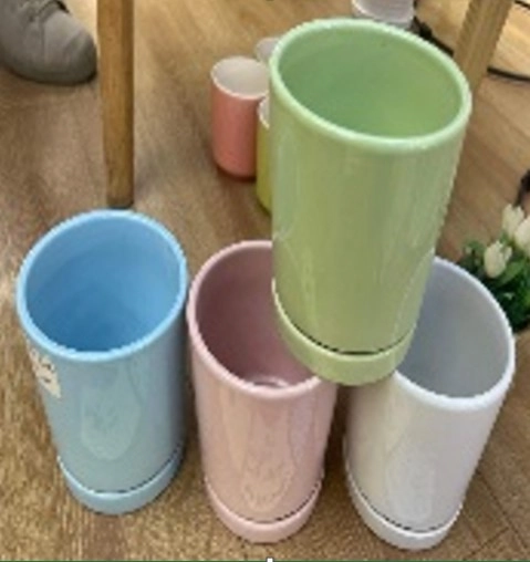 Vaso Ceramica Colorido 10.5x9.5cm Nmp111 Banana Toys