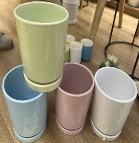 Vaso Ceramica Colorido 14x14cm Nmp112 Banana Toys