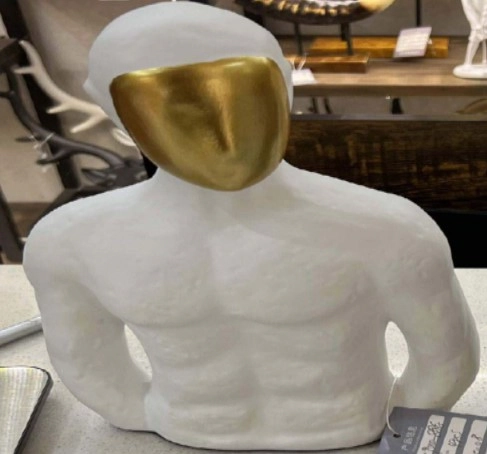 Escultura Homem Resina Branca 30cm Nd234 Banana Toys