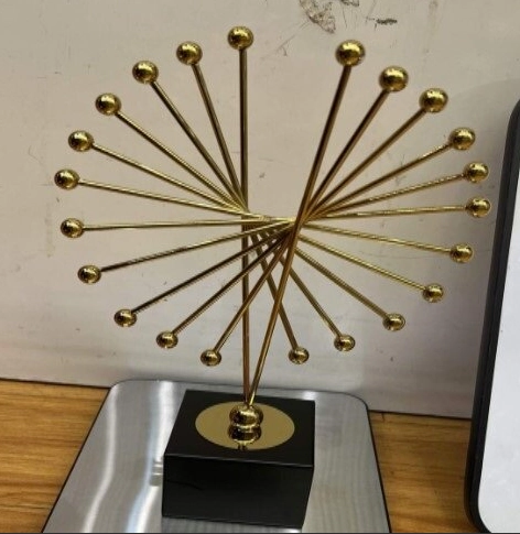 Escultura Mesa Metal 34cm Nd090 Banana Toys