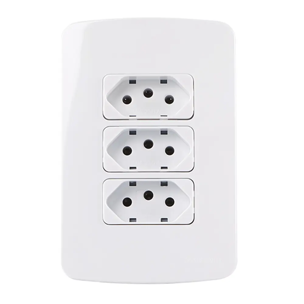 Linha B3 Conj 4×2 Tomada Tripla 2p+t 10a 250v 19452