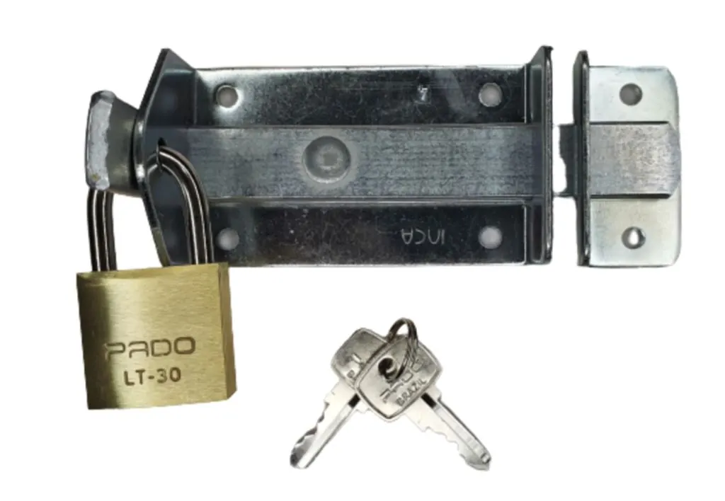 Trinco de Ferro Chato Com Cadeado Pado LT 30mm 12 x 5cm