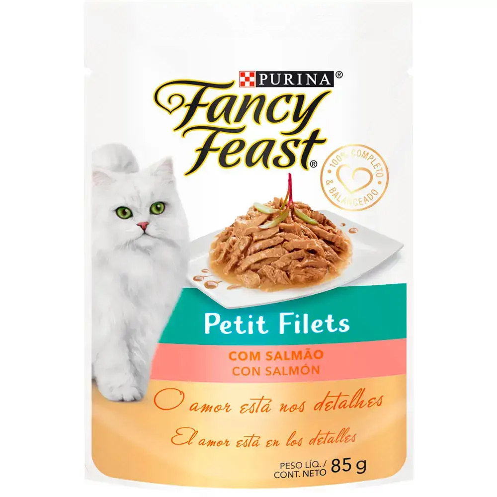Alimento Para Gatos Adultos Petit Filets Com Salmão Purina Fancy Feast Sachê 85g