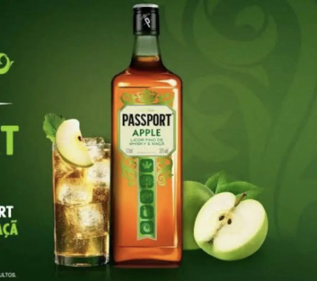 Licor Fino De Whisky Maçã Passport Garrafa 670ml