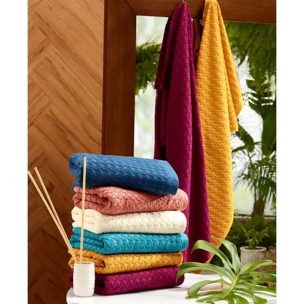 Toalha de Banho Solare 67 x 140 Teka