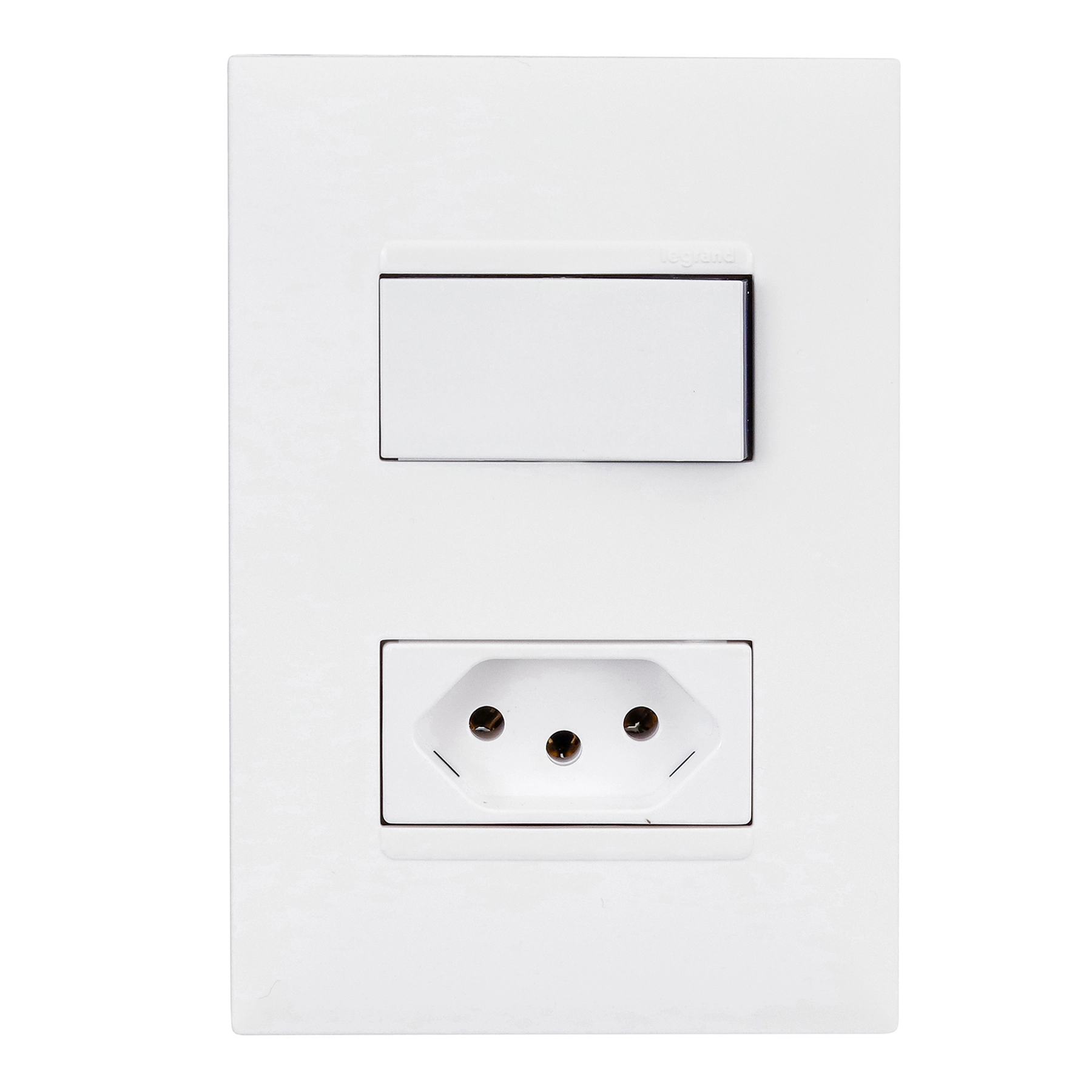 Conjunto 1 Tomada Energia Paralelo 10A 4x2 Branco Pial Plus+ Legrand