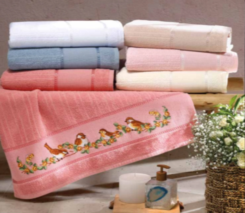 Toalha Banho Felpudo P/bordar Firenze Iii Liso 70cm X 1,40m