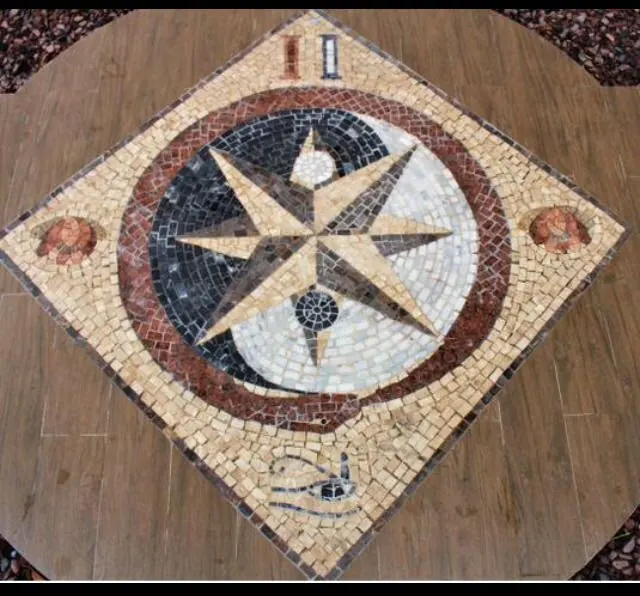 Piso Maçom Em Mosaico I - 90cm
