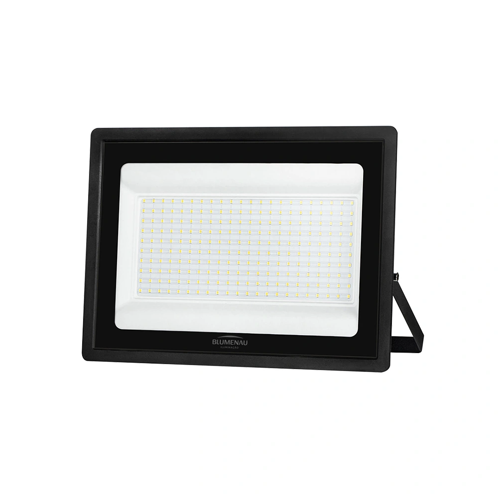 Refletor Blumenau Led Tech Pro 150w Preto Bivolt 3000k Luz Amarela