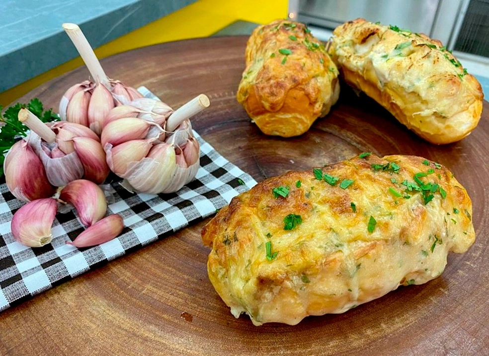 Pão De Alho Tradicional Com Parmesão