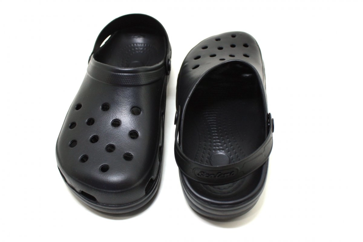 Babuche Em Eva Preto Scaleno 41/42 A982