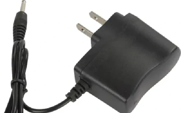 Carregador Universal P/ Nível Laser Com Bateria Recarregável
