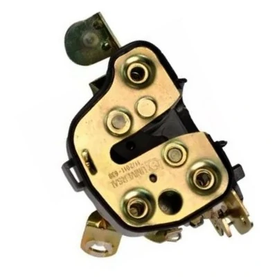 Fechadura da Porta Traseira CHEVROLET - GM CORSA Lado Direito - UNIVERSAL AUTOMOTIVE 640452