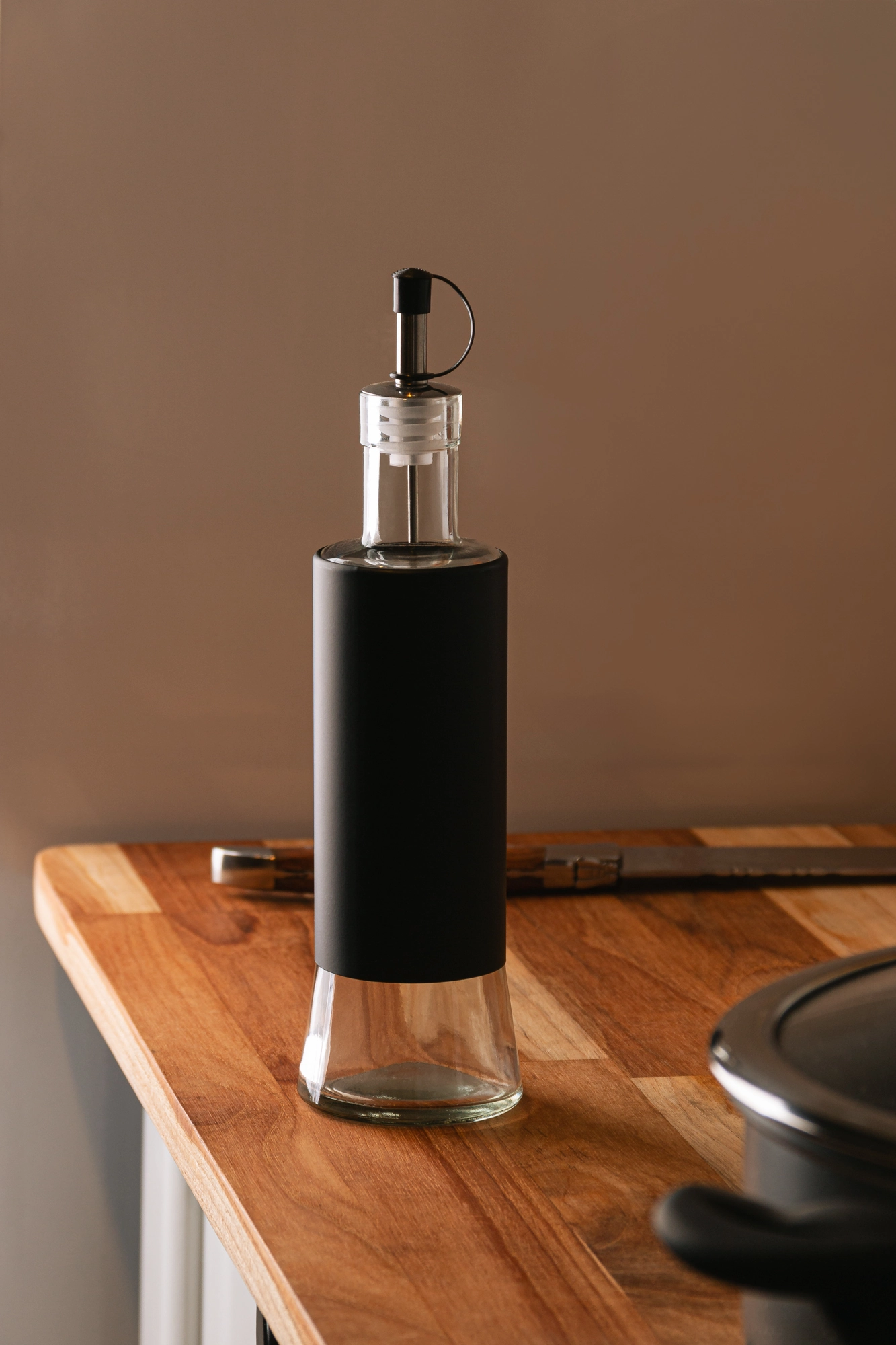 Wolff Garrafa Para Azeite Com Tampa Versatile 300ml Preto Vidro