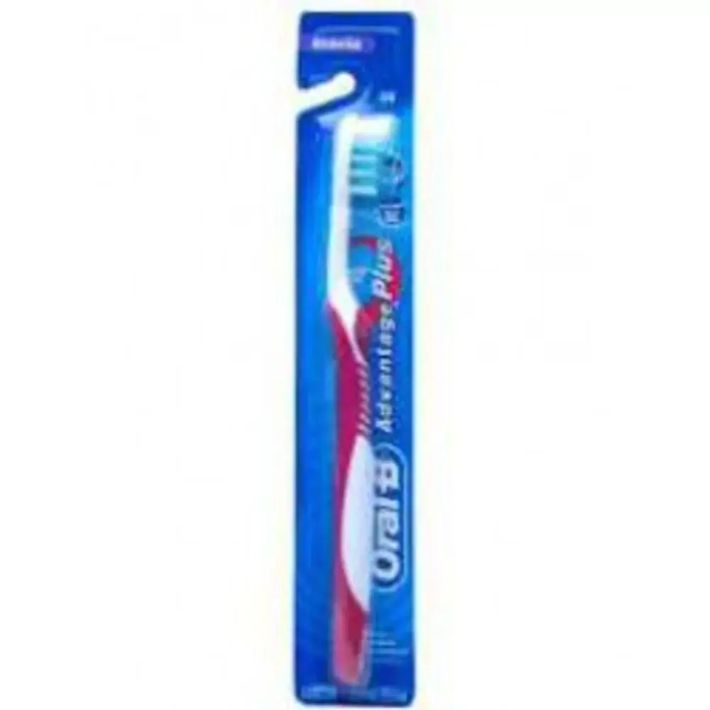 Escova Oral B Plus