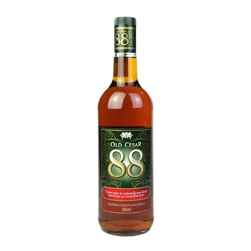 Aguardente Composta Old Cesar 88