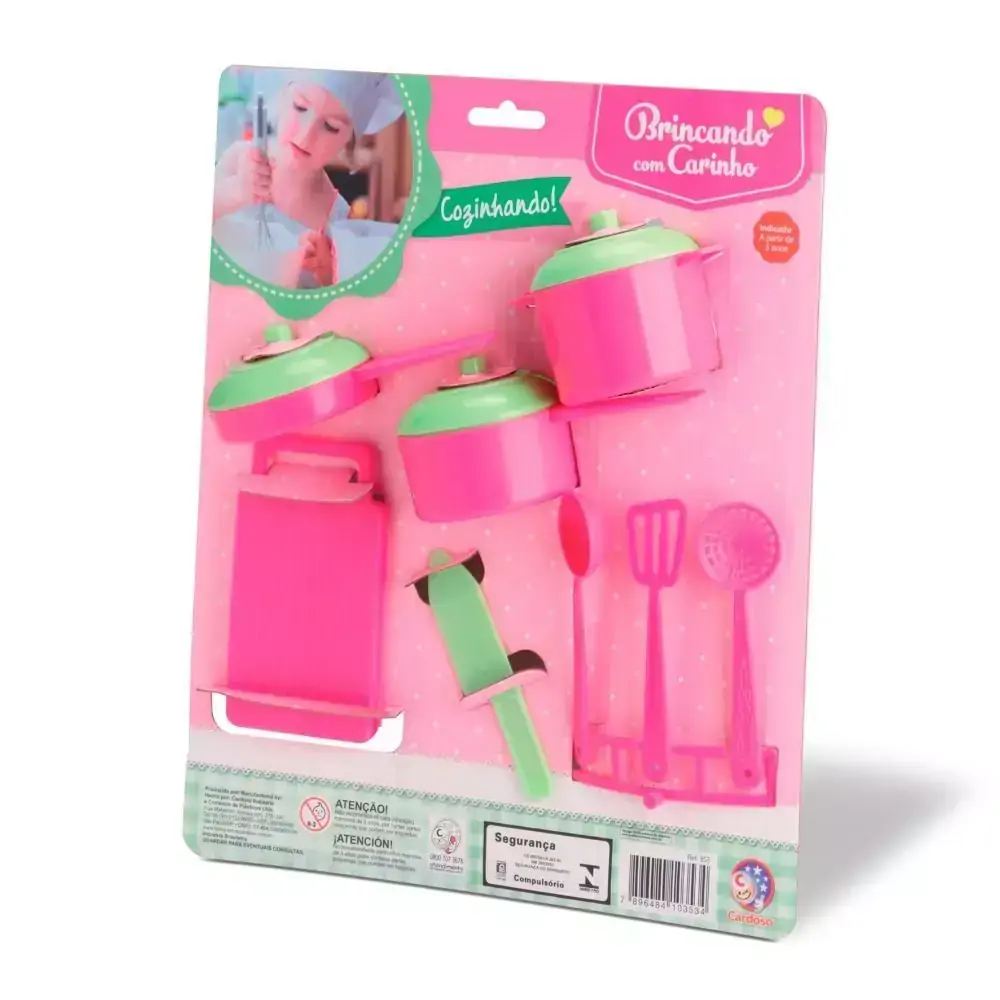 Brincando Com Carinho Cozinhando
