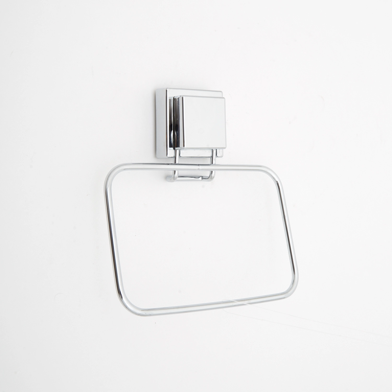 Toalheiro Com Ventosa Aço Inox Argola 18 Cm