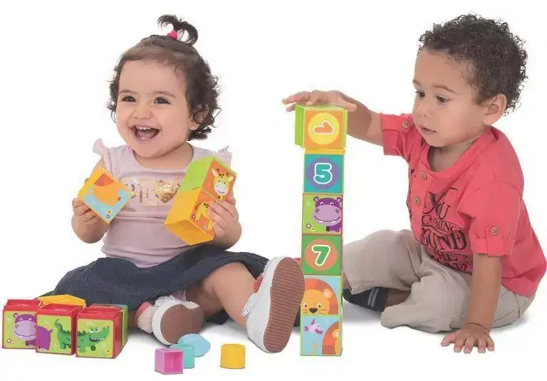 Brinquedo Educativo Cubinhos 5 em 1 - Mercotoys