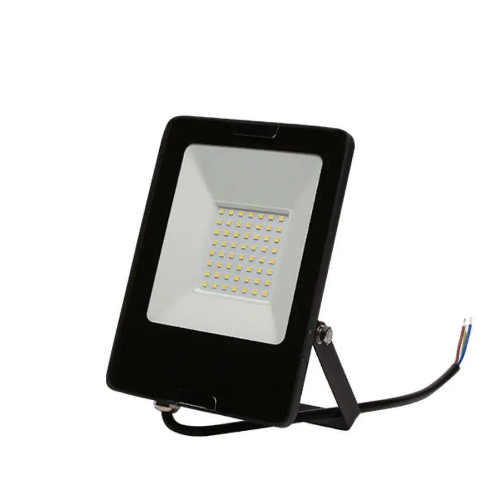 Refletor Taschibra Tr Led Profissional 50w 6500k Preto Bivolt